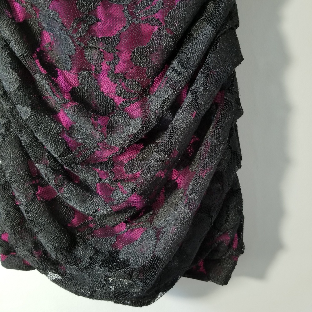 Women's(0),Express Black/Fushia Lace Ruched Dress - Picture 5 of 8